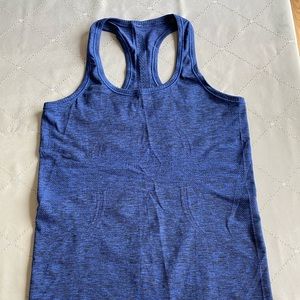 NWOT lululemon swiftly tech racerback tank size 8 cobalt blue heathered